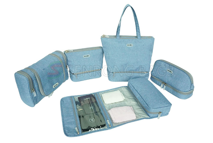 Material Classifications of Toiletry Bag Material Classifications of Toiletry Bag