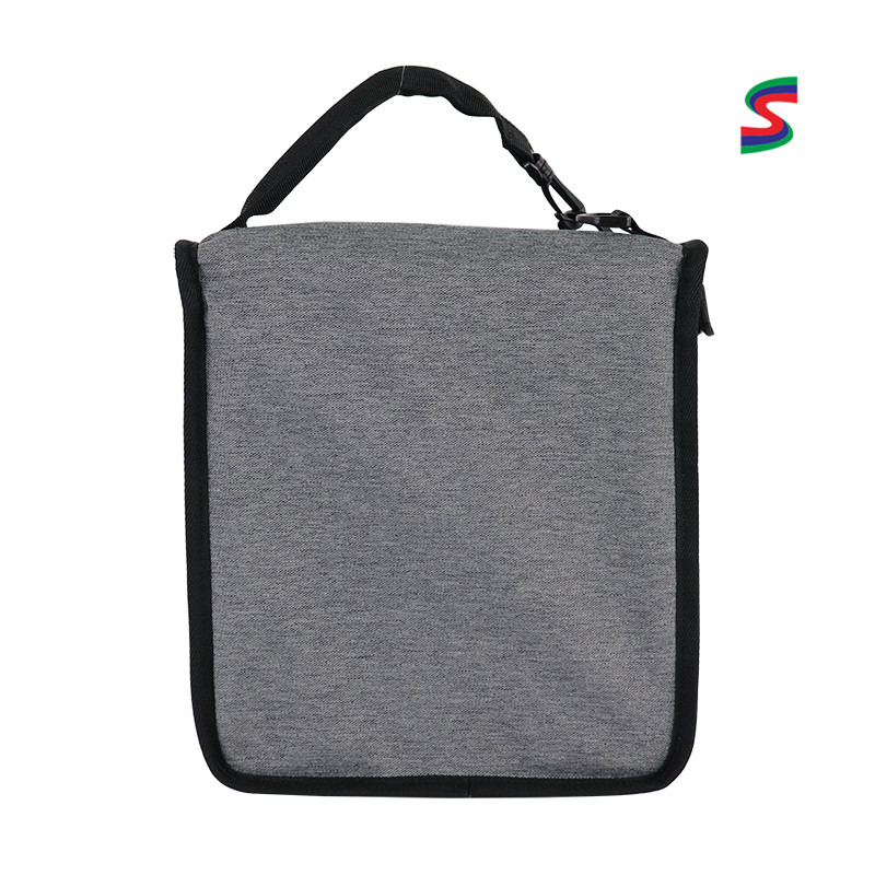 Custom OEM Portable Thermal Cooler Bag for Picnic and Travel product view 3