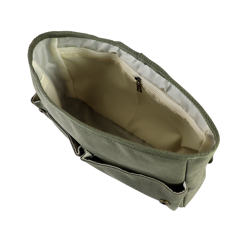 Custom OEM Canvas Messenger Bag with Flap Closure and Organizer Pockets SRD19-020 product view 4